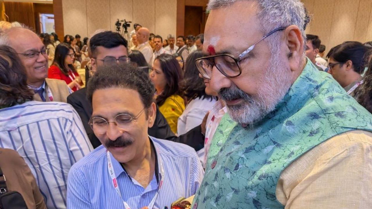 Union Textile Minister Giriraj Singh, MANTRA Director File Patent for Nitrogen-Loaded Carbon Technology MANTRA nitrogen-loaded porous carbon patent Giriraj Singh and Pankaj Gandhi, the blunt times