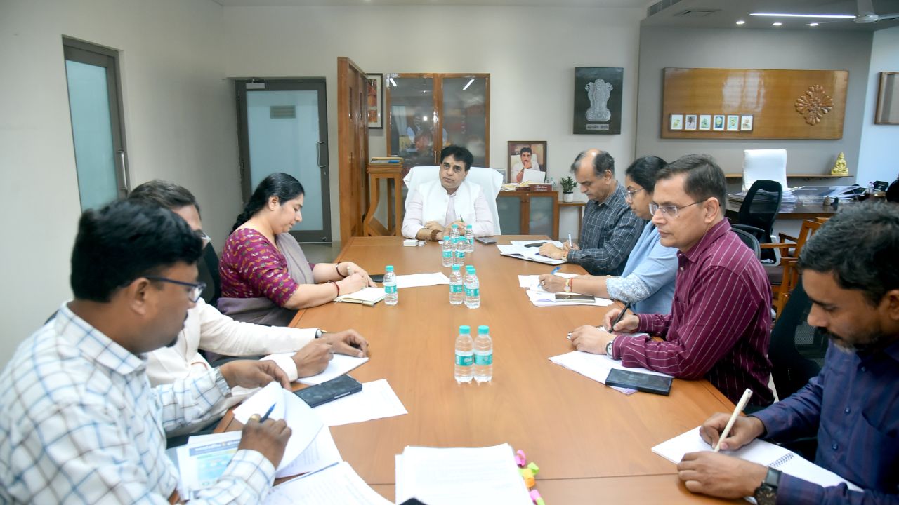 Gujarat food safety drive, the blunt times